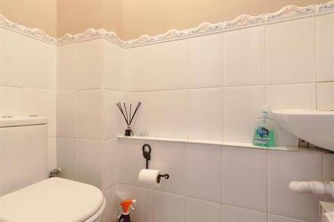 26 Sinclair Way, Lane End, Dartford, DA2 7JS