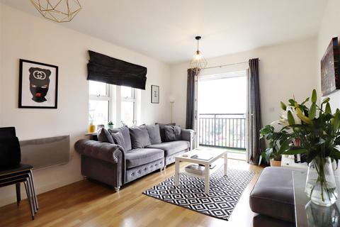 7 Constance Grove, Dartford, DA1 2GA