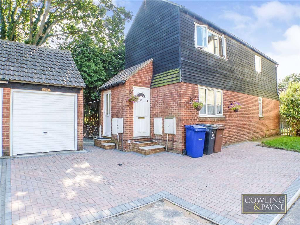Runnymede, Stanford Le Hope, Essex 1 bed £750 pcm (£173 pw)