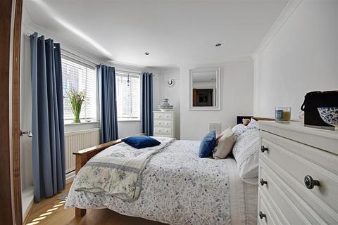40a Eversley Road, Bexhill-on-sea, TN40 1HE