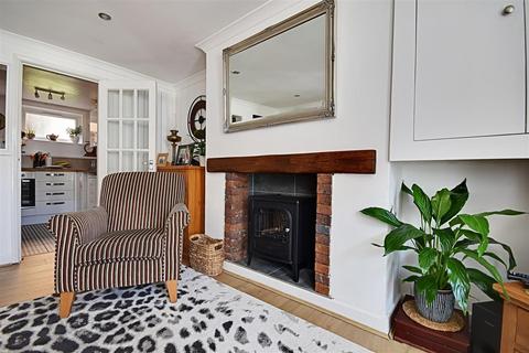 40a Eversley Road, Bexhill-on-sea, TN40 1HE