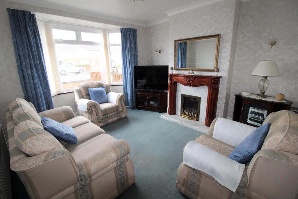Lounge..jpg