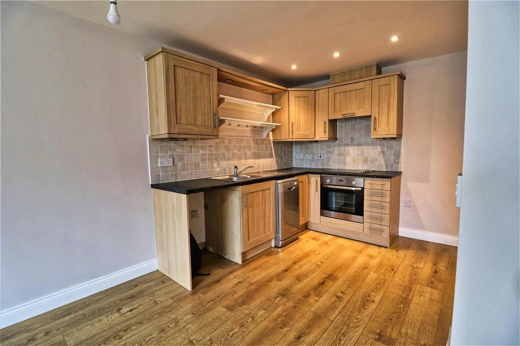 Horsforde View, Bramley 2 bed apartment £695 pcm (£160 pw)