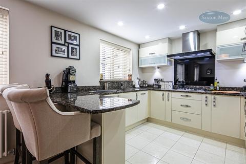 4, Keresforth House Dark Lane, Barnsley, S70 6RZ