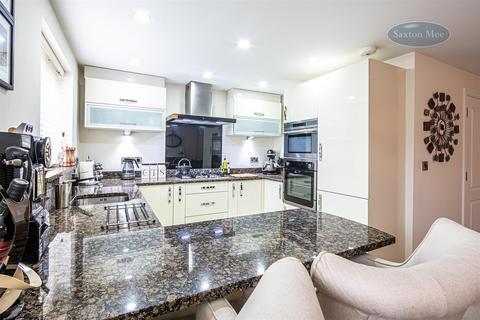 4, Keresforth House Dark Lane, Barnsley, S70 6RZ