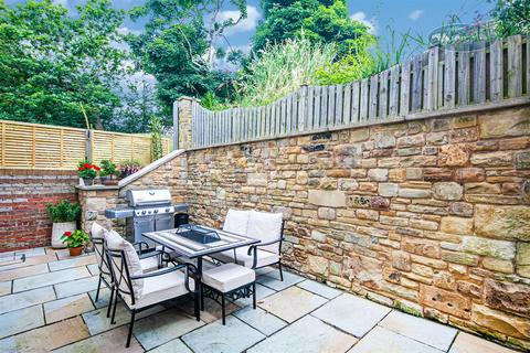 4, Keresforth House Dark Lane, Barnsley, S70 6RZ