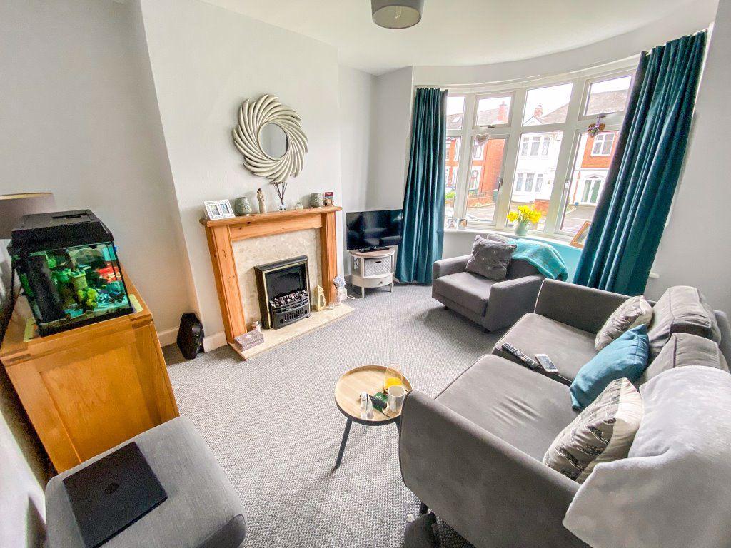 Stepping Stones Road, Coundon, Coventry, CV5 8JU 3 bed terraced house