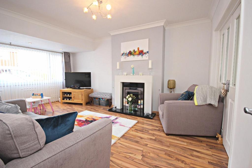 Thorndale Road, Belmont, Durham 3 bed detached house £220,000