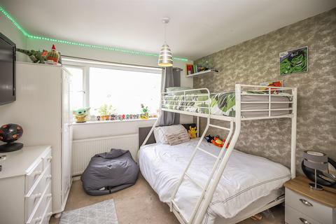 98 Beech Road, Sale, M33 2FA