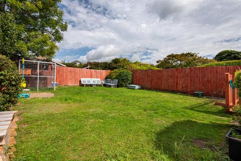 28 Bramble Rise, Brighton, BN1 5GF