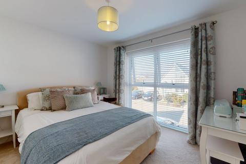 2 Melanie Close, Folkestone, CT19 5UW