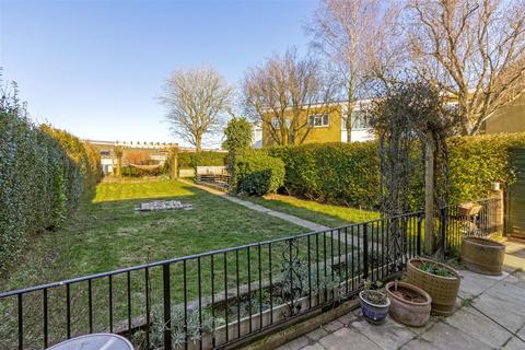 12 Barrington Close, Goring By Sea, Worthing, BN12 4RJ