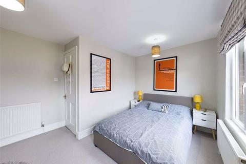 122 Fairview Road, Cheltenham, GL52 2EU