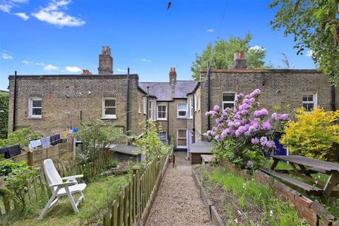 27a Oaksford Avenue, London, SE26 6AR