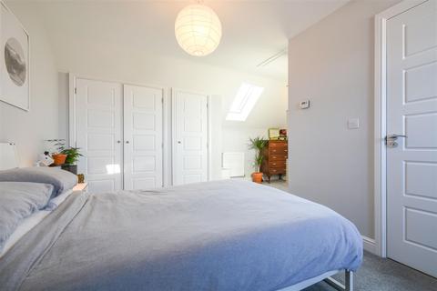 32 Eclipse Road, Blackburn, BB2 5EZ