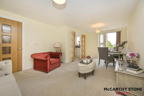 1 bedroom apartment for sale, Eleanor House, London Road, St. Albans . AL1 1NR