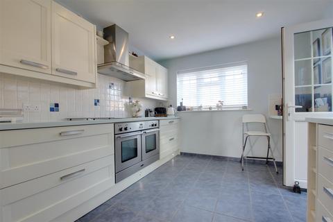 111 Alinora Crescent, Goring By Sea, Worthing, BN12 4HJ