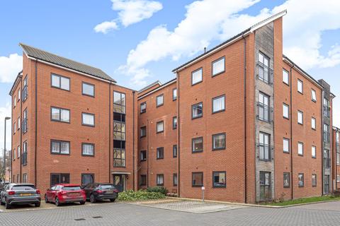 35 Boldison Close, Aylesbury, HP19 8JL