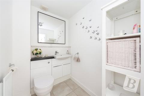 5 Birdie Close, Chelmsford, CM3 3FW