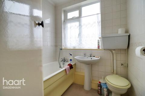 32 Salisbury Road, Dagenham, RM10 8TT