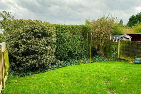14 Lanark Close, Heywood, OL10 3ND