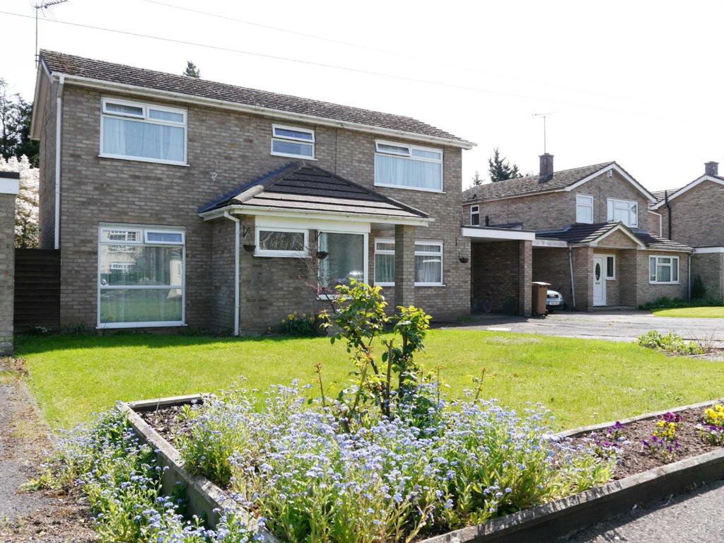 London Road, Capel St Mary 4 bed detached house £299,950