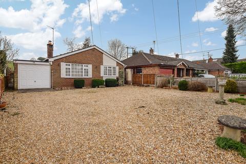 39 Beechfield, Newton Toney, Salisbury, SP4 0HQ