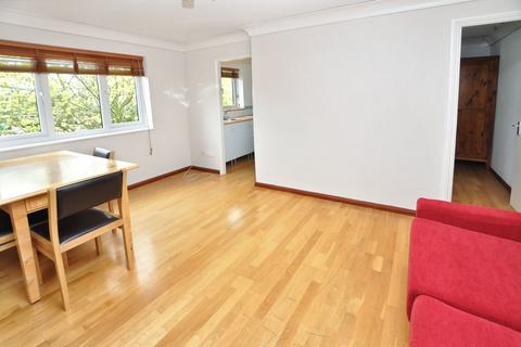 1 bedroom flat to rent, Trenmar Gardens, Kensal Green NW10