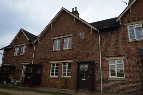 2 bedroom cottage to rent, The Rock, Branston, NG32