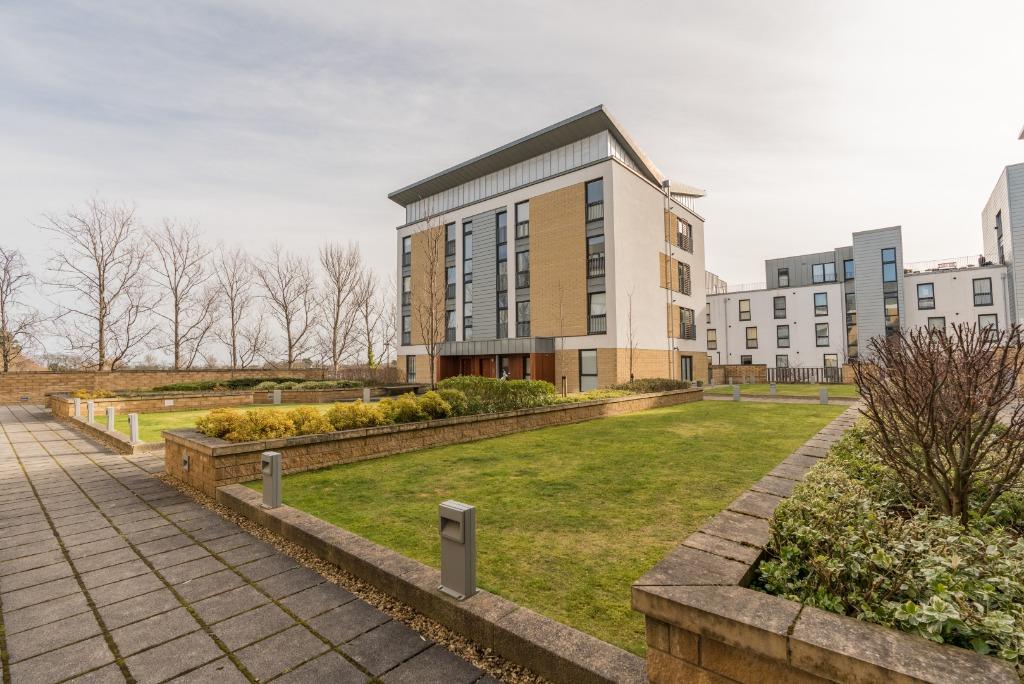 Kimmerghame Place, Crewe Toll, Edinburgh, EH4 1 bed flat £850 pcm (£