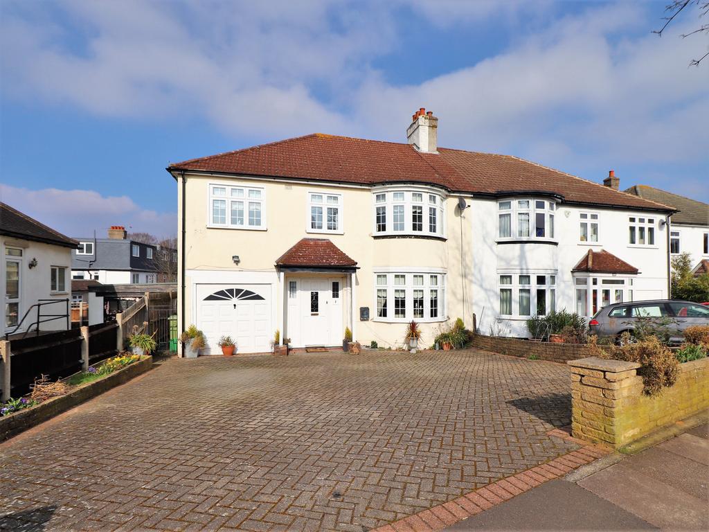Avondale Road, Bromley 5 bed semidetached house £775,000