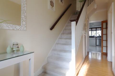 108 Avondale Road, Bromley, BR1 4EZ