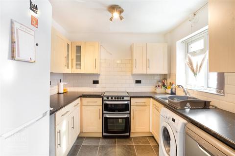 4 Underhill Road, Oldham, OL1 2JP