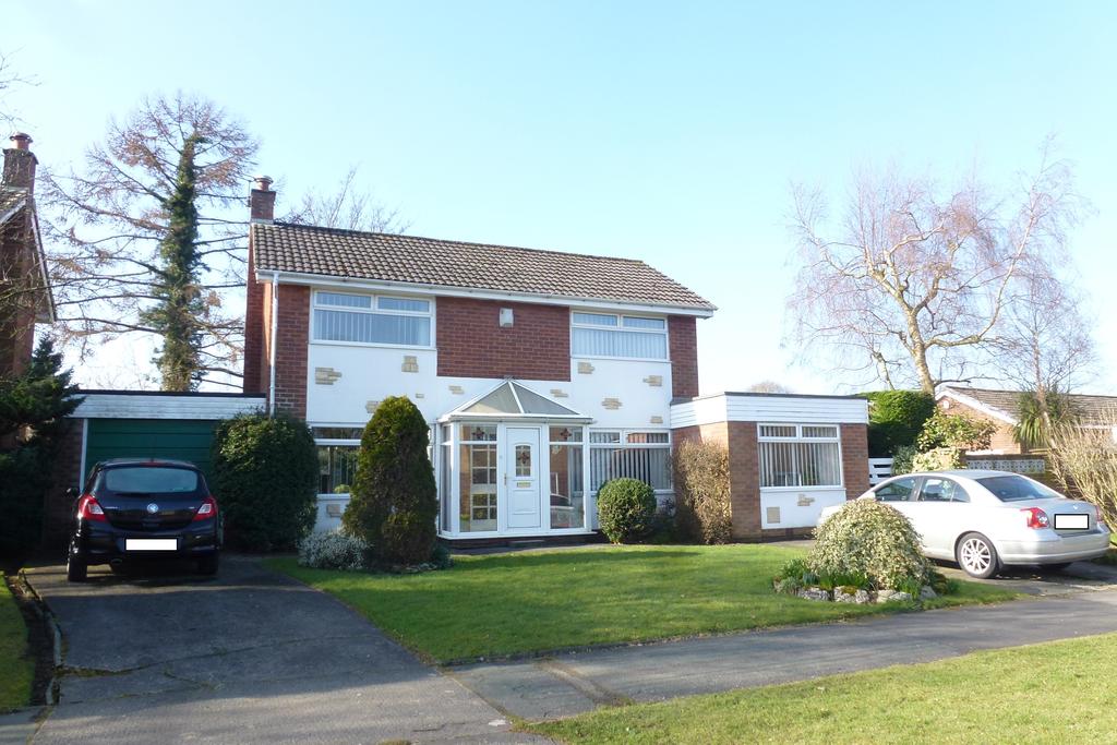 DALEHEAD ROAD, LEYLAND PR25 3 bed detached house £290,000