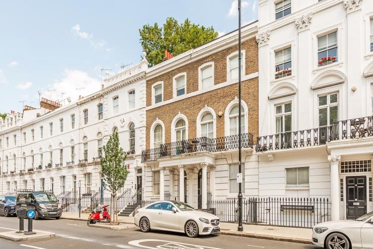 Oakley Street Chelsea SW3 1 bed apartment - £1,350 pcm (£312 pw)