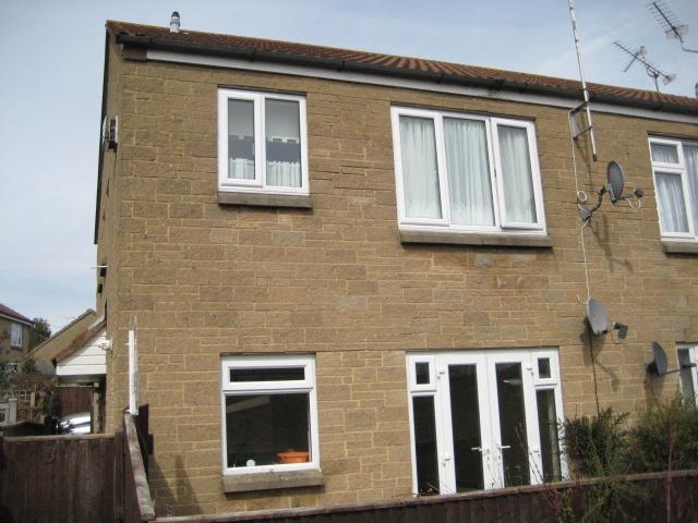 1 bedroom ground floor flat to rent