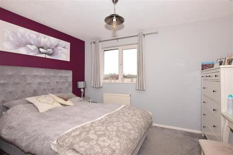 50 Connaught Way, Billericay, CM12 0UN