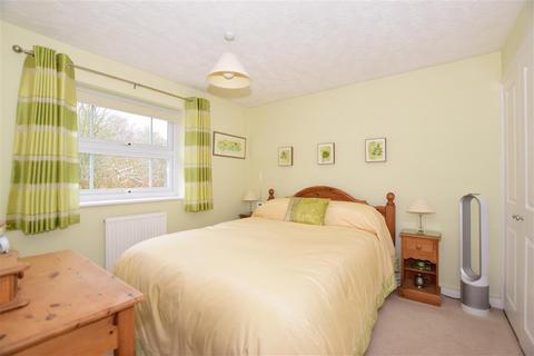 23 Chestnut Close, Kings Hill, West Malling, ME19 4FP