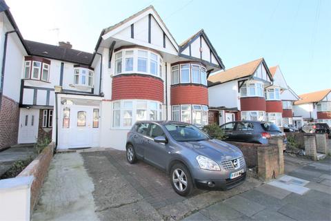28 Steeplestone Close, London, N18 1JH