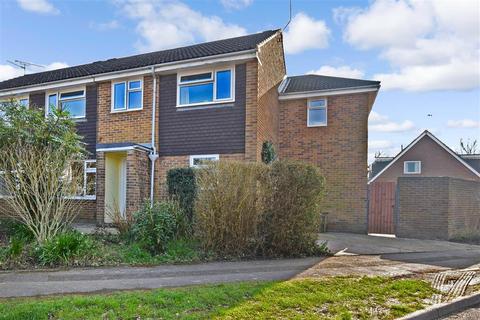 66 Beech Road, Horsham, RH12 4TU
