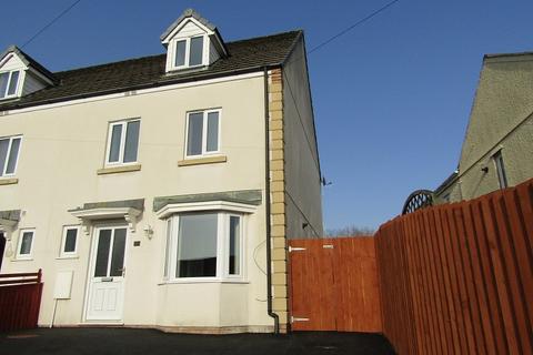 17 Heol Philip, Lower Cwmtwrch, Swansea, SA9 1DP