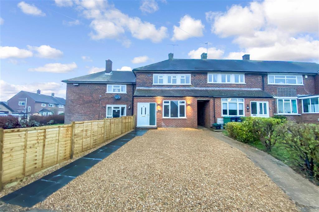 Malmstone Avenue, Merstham, Redhill, Surrey 2 bed terraced house £340,000