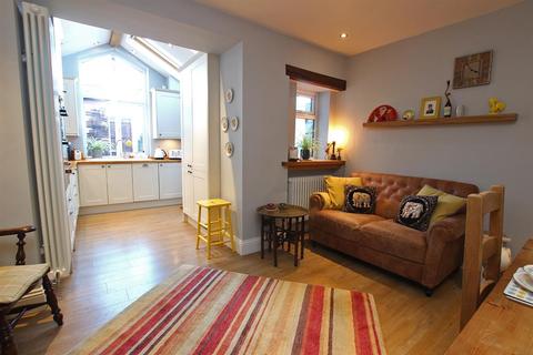 355 Haslingden Road, Guide, Blackburn, BB1 2NG