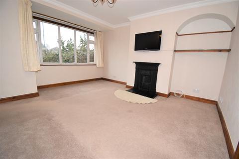 16 Dale Close, Warwick, CV34 5NA