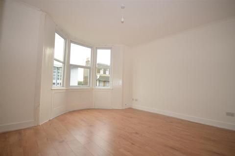 Flat 1, 71 West Cliff Road, Ramsgate, CT11 9NS