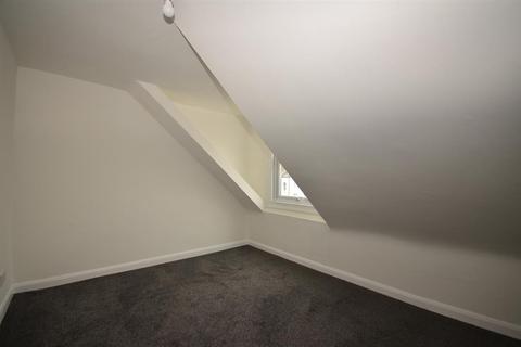 Flat 1, 71 West Cliff Road, Ramsgate, CT11 9NS