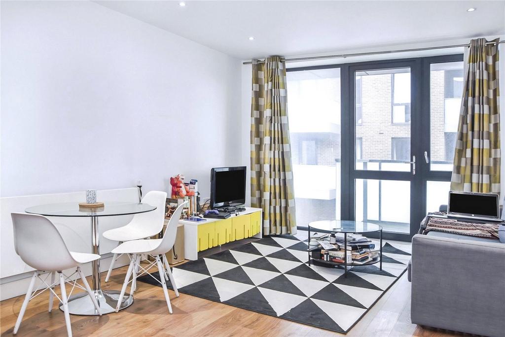 Reception/Kitchen