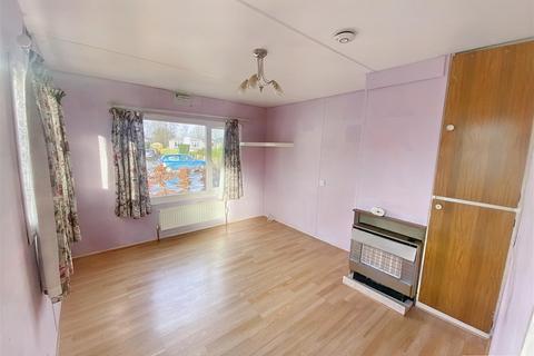 1 bedroom park home for sale, Second Avenue, Newport Park