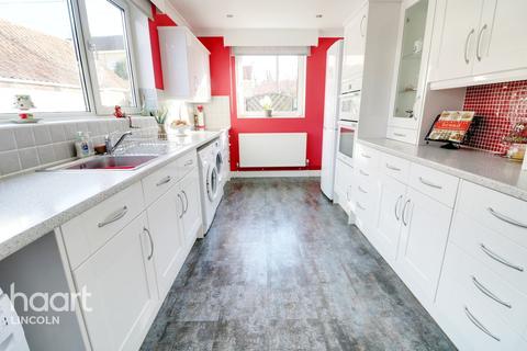 Shires Blacksmiths Lane, Harmston, Lincoln, LN5 9SW
