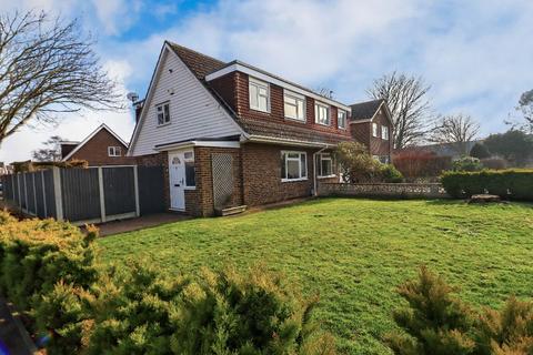 10 Chestnut Drive, Broadstairs, CT10 2LN